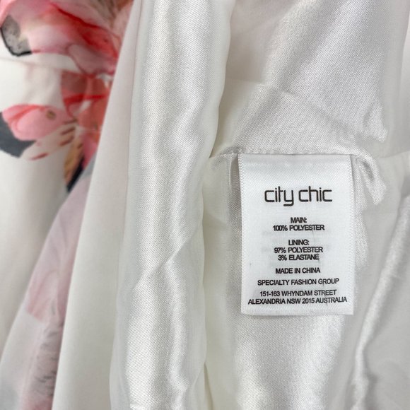 City Chic Dress 16W Womens Plus Maxi White Floral High-Low Cold-Shoulder V-Neck - Picture 8 of 8
